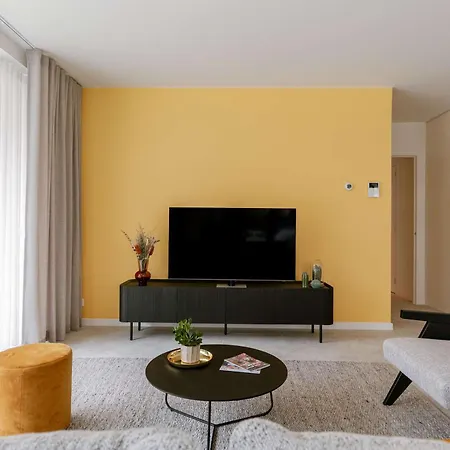 Huswell - Cozy Ground-floor With Terrace In Apartment Ostend